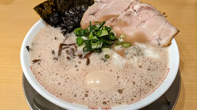 博多ラーメン 和 - メイン写真: