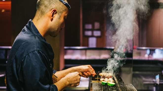 Yakitori Nikuzushi Shabushabunabe Tabehoudai Koshitsu Izakaya Rakuraku - メイン写真: