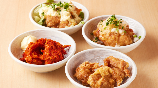 大衆居酒屋 だるま - 料理写真:だるまの人気の唐揚げ(タルタルソース・鬼おろしポン酢・フェニックス・プレーン)