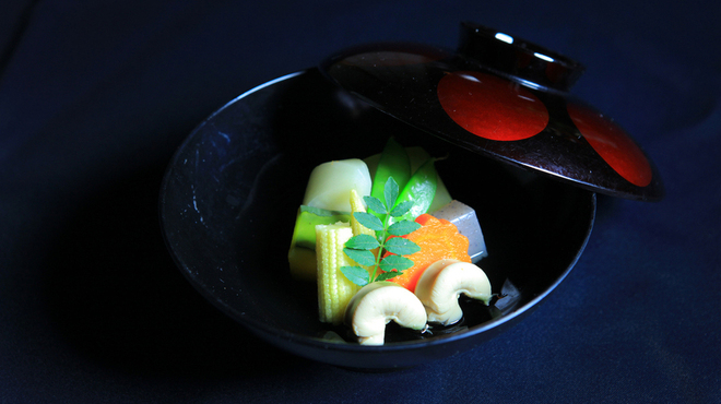 大徳寺 鮨長 - 料理写真:炊き合わせ