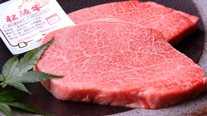 松阪牛焼肉 一升びん - メイン写真:
