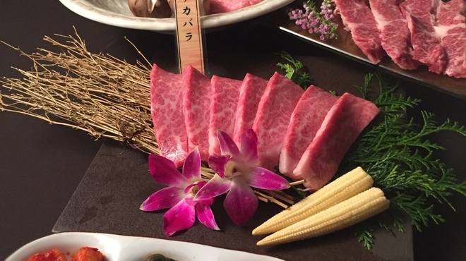 原価焼肉 げん - メイン写真: