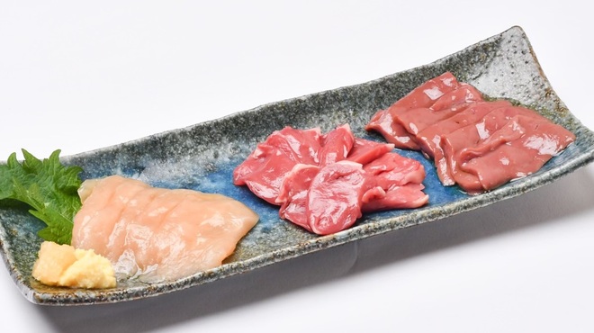 もつ焼き しげ吉 - メイン写真: