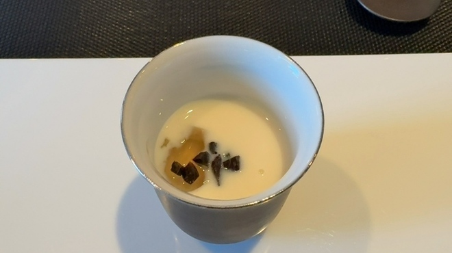 Maison de h-l'E´ridan - 料理写真:
