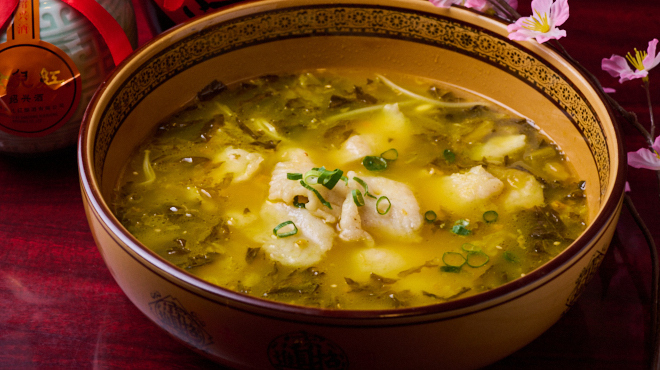 川味坊 - メイン写真:酸菜魚