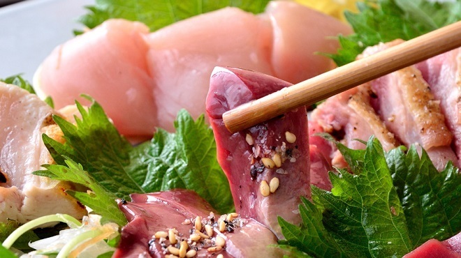 炭焼キッチン とりこ - メイン写真: