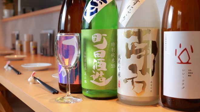 Sumibikushiyaki Kaku - ドリンク写真:日本酒(その都度入れ替え)