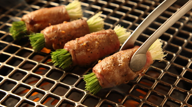 古民家焼肉 古登里 - 料理写真:芽ネギタン塩