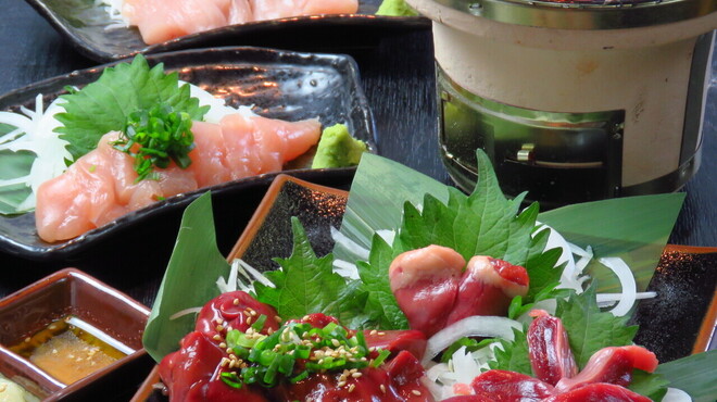 炭火焼鳥みなしげ - メイン写真: