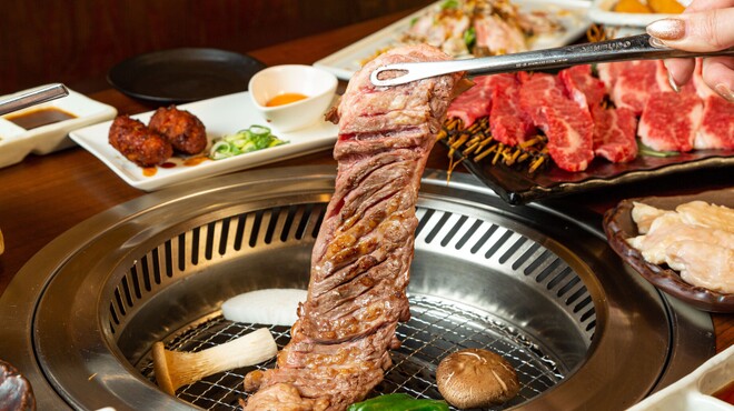 テーブルオーダーバイキング 焼肉 王道 - メイン写真: