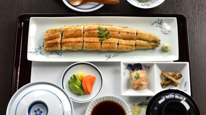 うなぎ処 山道 - 料理写真:白焼き膳