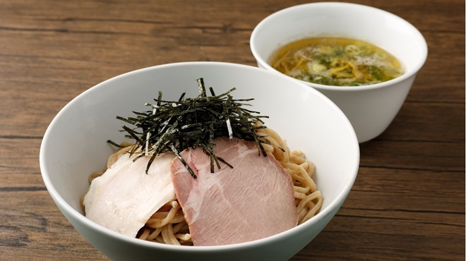 麺や でこ - メイン写真:
