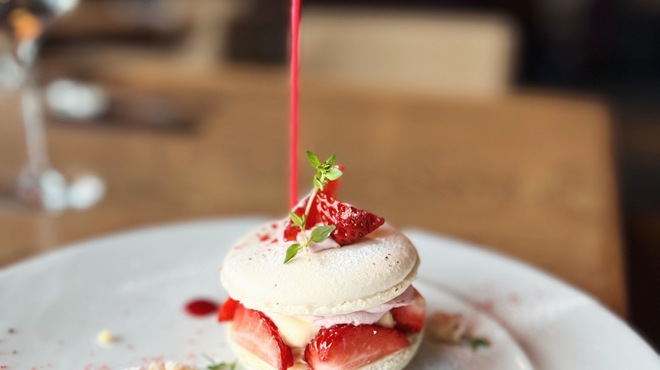 Bistro MAOLUCE - 料理写真:メッセージ付きデザートプレート
