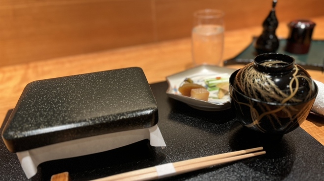 日本橋 鰻 伊勢定 蓮 - 料理写真: