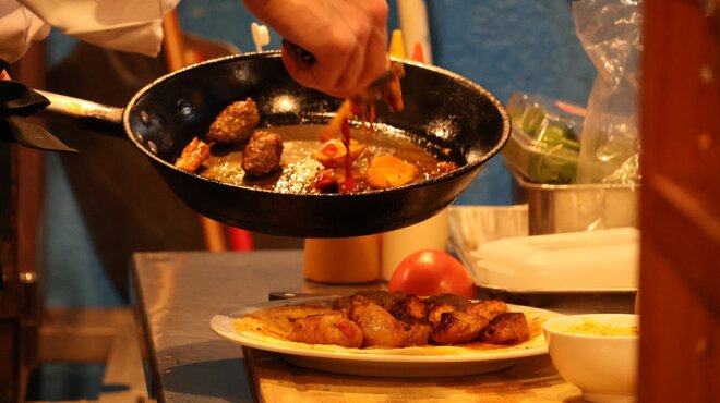 アルミーナ - メイン写真: