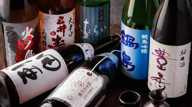 Arareya Kandahonten - ドリンク写真:あられ屋厳選の日本酒！