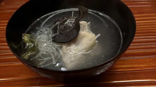 懐石 円相 - 料理写真:鯛の出汁に揚げのコク｡仲田氏のお椀の特徴なのか。