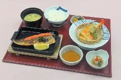 Hakata Shokusai Hyoutei - 料理写真:土日ランチ限定　鯖めんたい焼き御膳