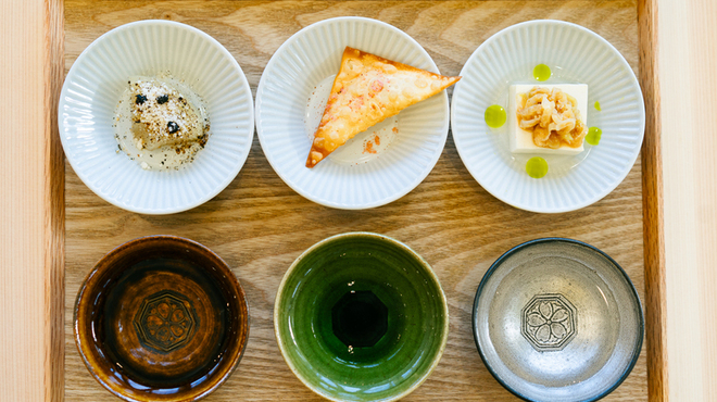 Sake Kafe Nijimi - メイン写真: