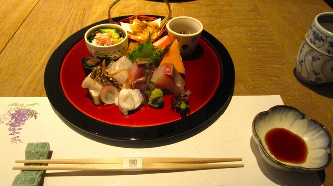 富山 はま作 - 料理写真:郷土料理の御膳