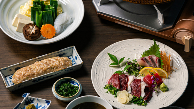 水炊き もつ鍋 博多廊 - メイン写真: