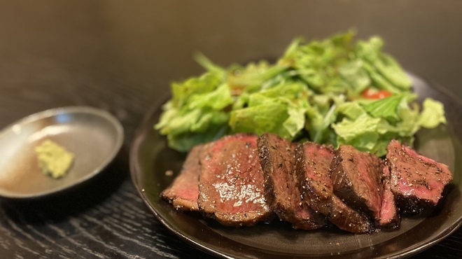 わらし - 料理写真:黒毛和牛ステーキ