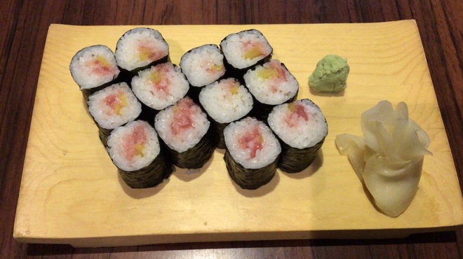 世炉思食 - メイン写真: