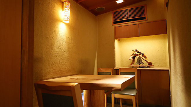 鮨 栄美古 - 内観写真:完全個室席