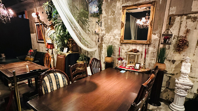 Antique Café on ℃ - メイン写真: