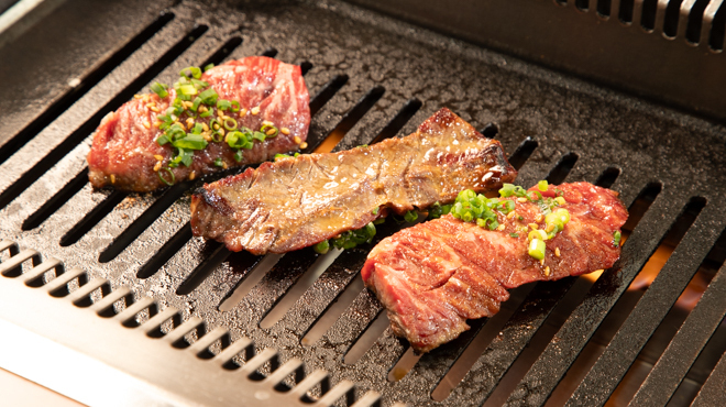 焼肉 ホルモン・一品料理 晋州亭 - メイン写真: