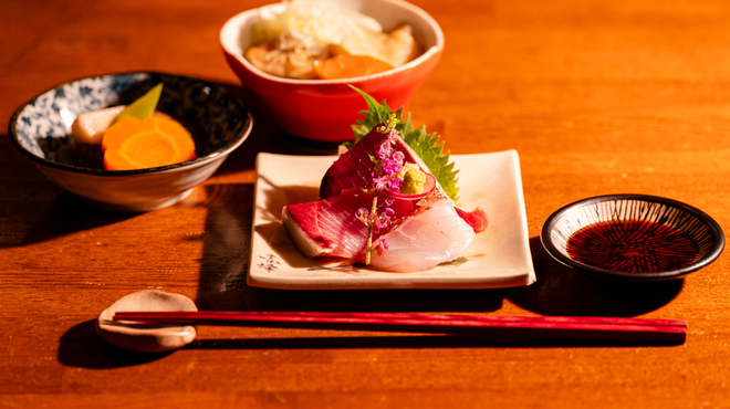 郷土酒亭 元祖 炉ばた - メイン写真: