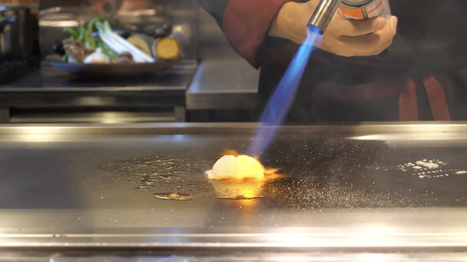 ステーキ 鉄板焼き Teppan&grill R - メイン写真: