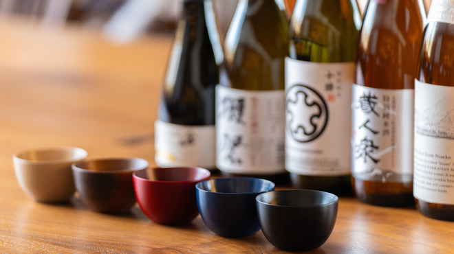 ニセコ羊蹄の宿 楽 水山 - ドリンク写真:日本酒（一例）