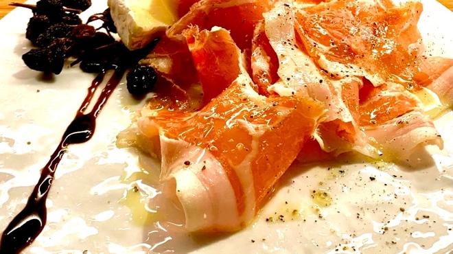 麹町ビストロ 階段の途中 - メイン写真: