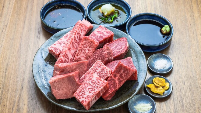 Karashijukusei Yakiniku Tsutsui - メイン写真: