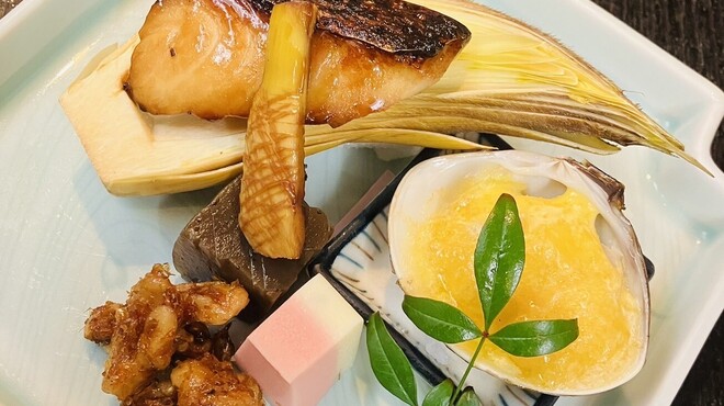 和膳 いい田 - 料理写真:季節のお料理