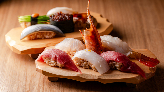 Sushi To Wain Omotesandoria - メイン写真: