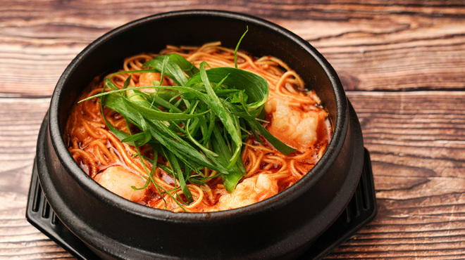 ホルモンらーめん8910 - メイン写真: