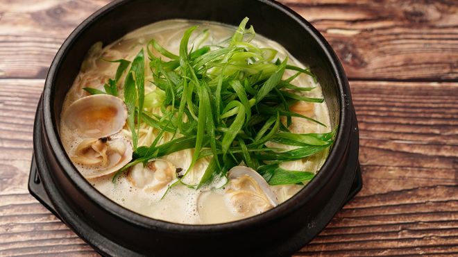 ホルモンらーめん8910 - メイン写真: