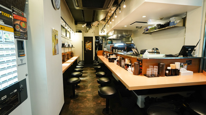 ホルモンらーめん8910 - メイン写真: