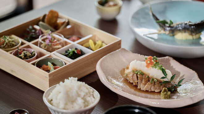 囲炉裏と日本料理 松風庵 - メイン写真: