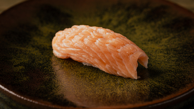 田町鮨 惠万 - メイン写真: