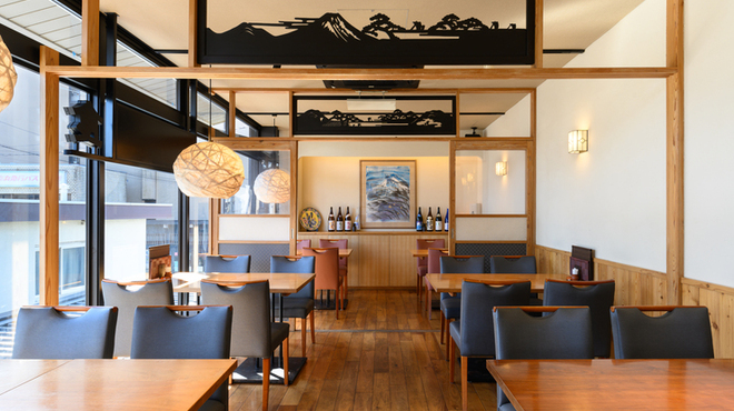 鎌倉こまち市場 風凛 - メイン写真: