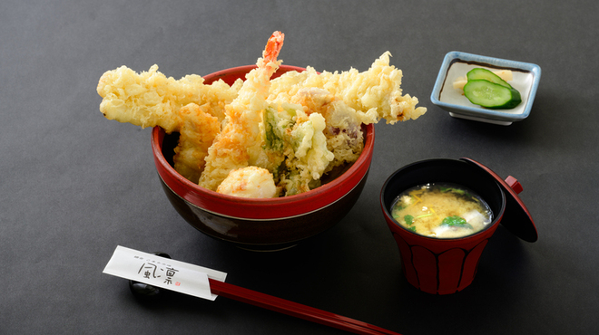 鎌倉こまち市場 風凛 - メイン写真: