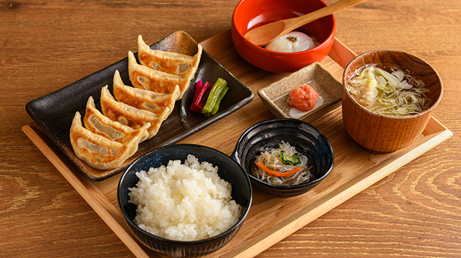 肉汁餃子のダンダダン - 料理写真:究極の餃子定食