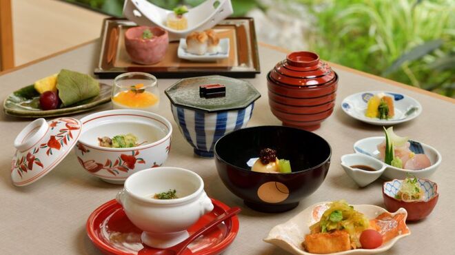 真南風 - 料理写真:おもろ膳