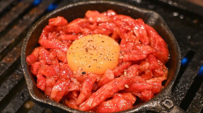 焼肉三郎 - メイン写真: