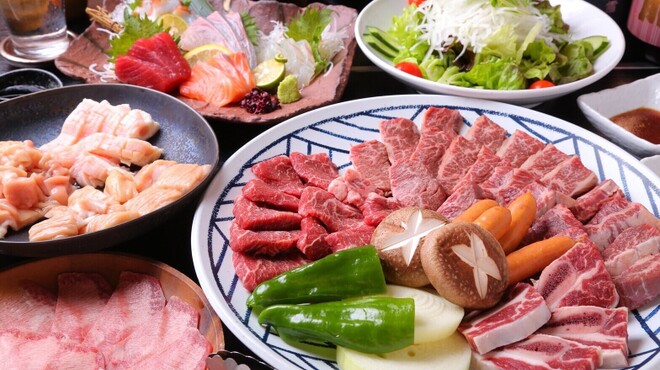 焼肉三徳 - メイン写真: