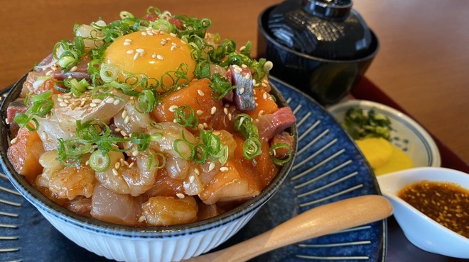 海食 Uosada
