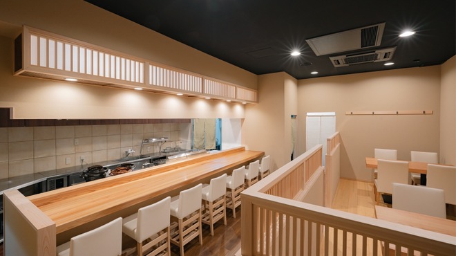 MITARI - 内観写真:
